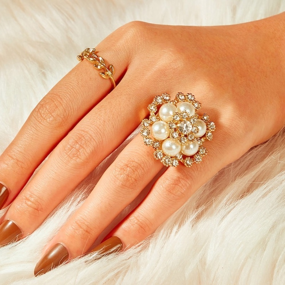 🆕Rhinestone & Pearl cocktail statement ring set